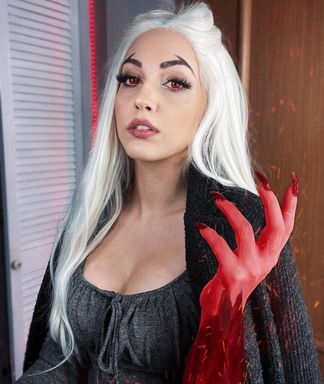 Mona Schon nackt schöne galerie