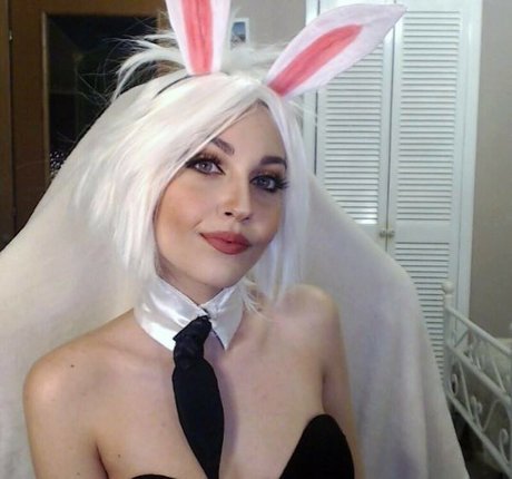 Mona Schon xxx hd foto