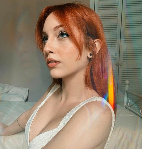 Mona Schon pornographische pornostar galerien