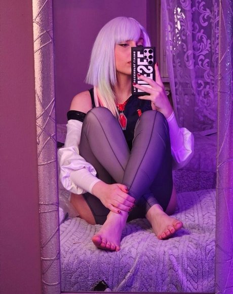 Mona Schon xxx bilder