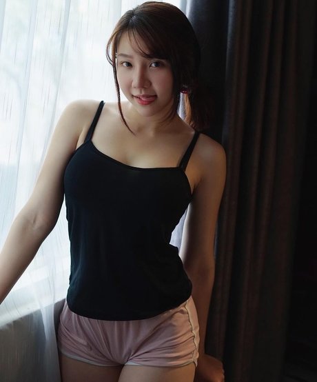 shemale sperma im mund onlyfans nackt kostenlose galerie