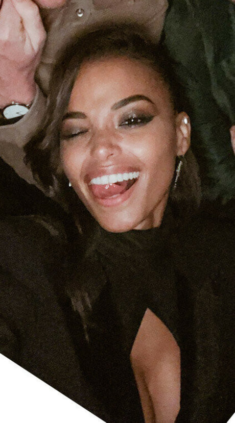 Ella Balinska exklusive nackte bilder