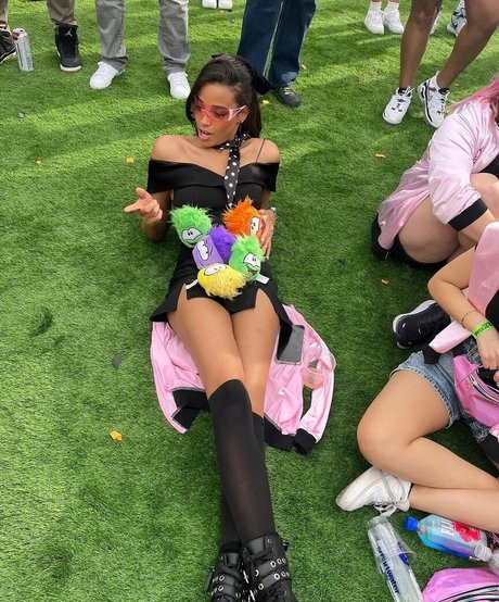 Ella Balinska beste nackten galerien