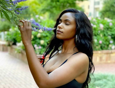 sophiacardinez exklusive freie foto