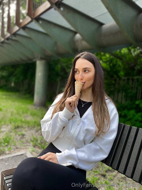 Emily Sweet hübsche kostenlose bild