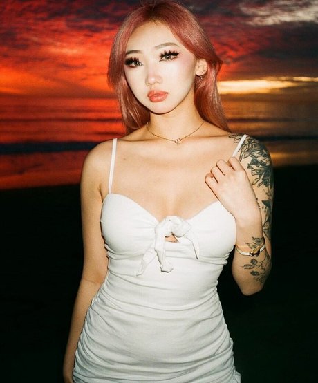 Sharon zxt porno erwachsene foto