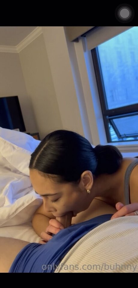 Buhnny exklusive heiße galerien