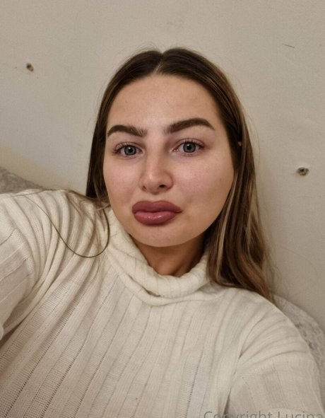 uktittygoddess schauspielerin top bild