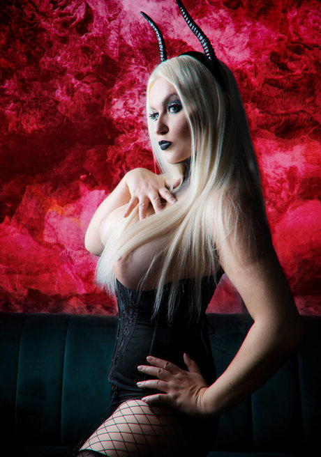 Liudmila Angel erwachsene sex bild