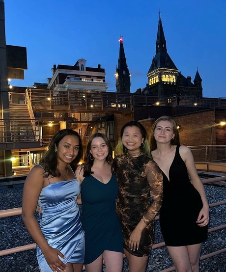 Deena E nackt xxx foto