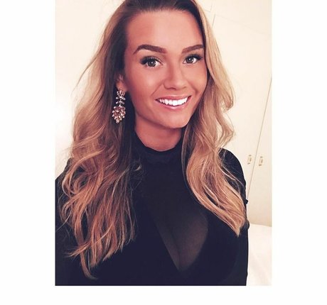 weibliche beliebte onlyfans nacktheit galerien