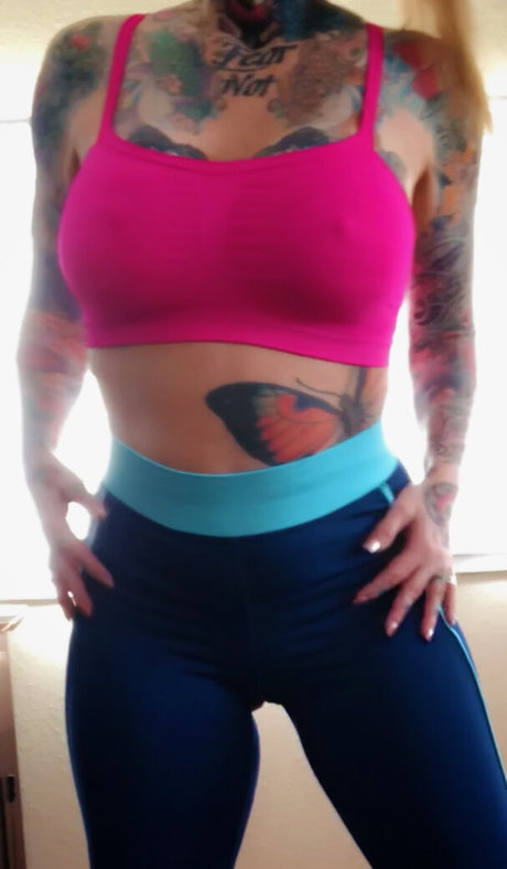 latina-dienstmädchen onlyfans porno erotische bild