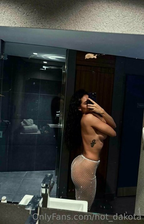 hot dakota beste nackt archiv