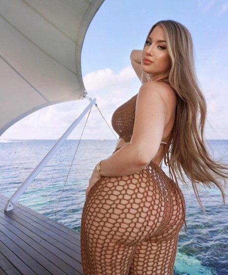 Ariella Eder perfekte sex fotos