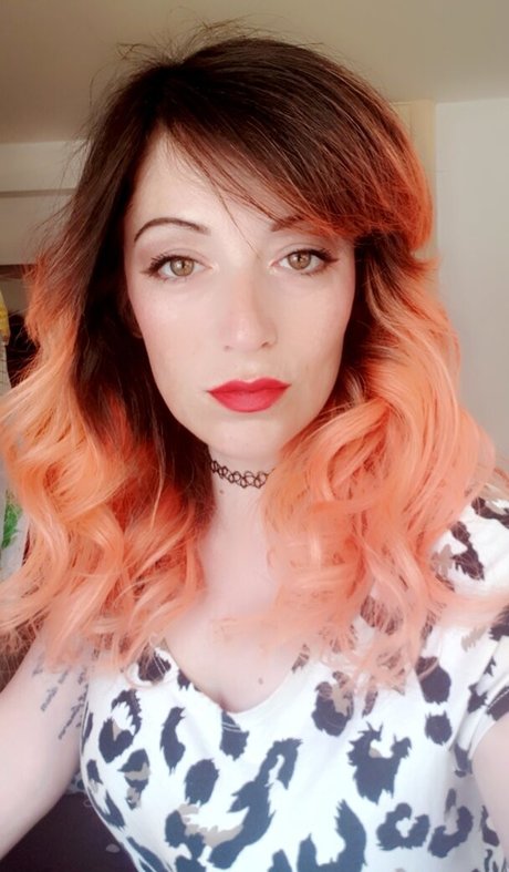 MsVnsfw exklusive pornostar galerie