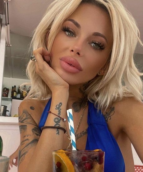 deeadivina hd porno foto