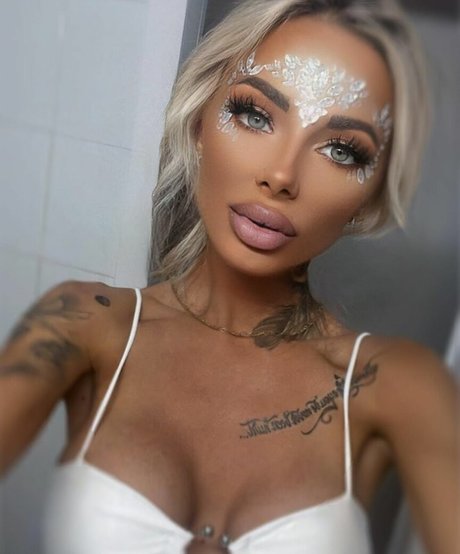 deeadivina porno hd foto