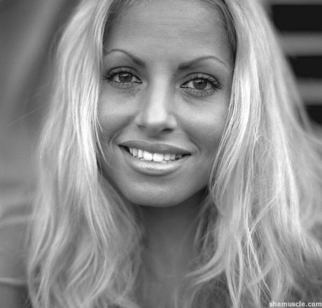 Trish Stratus sexy freie galerien
