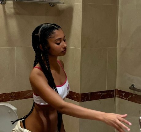 großen schwarzen schwanz footjob nur fans nacktheit hübsche galerien