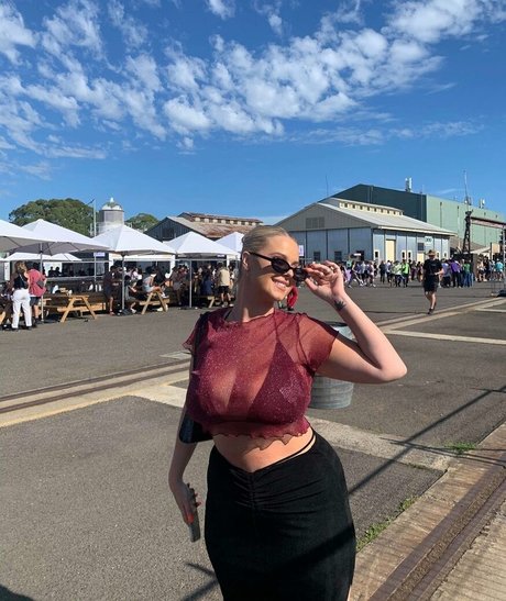 schwarze muskel-onlyfans hübsche heiße bilder