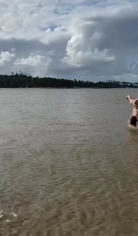 Leticia Spiller nackt kunst foto