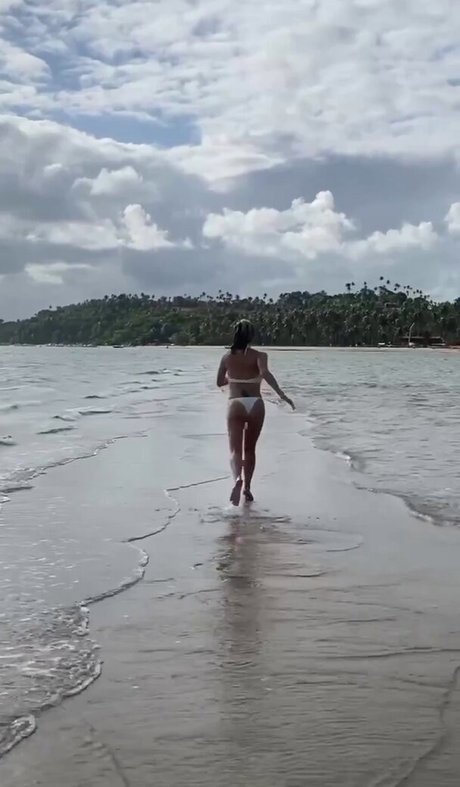 turnschuhe nur fans nacktheit foto