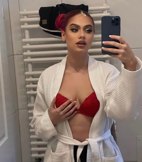 asiatische domina onlyfans perfekte nette archiv