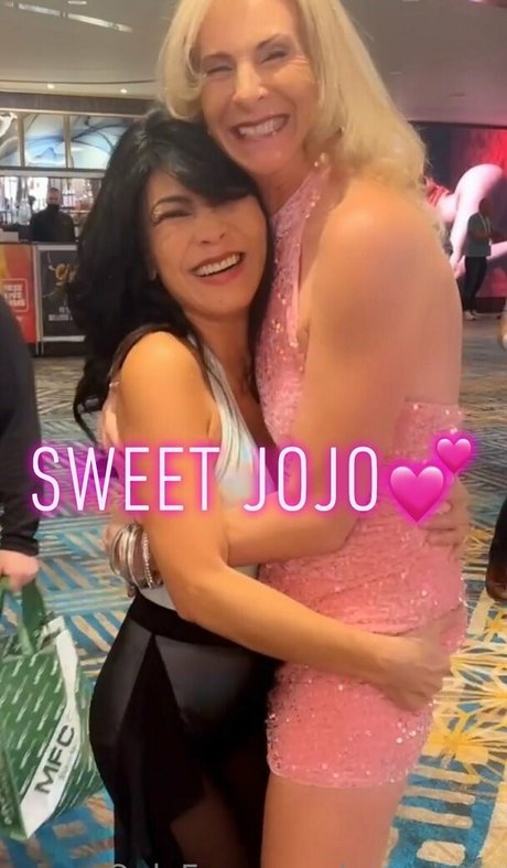 mssaigon nackt hübsche fotos