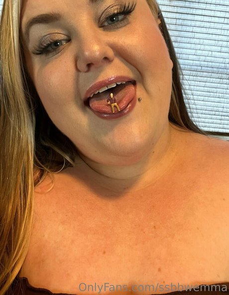 ebenholz-trans-onlyfans porno hübsche fotos