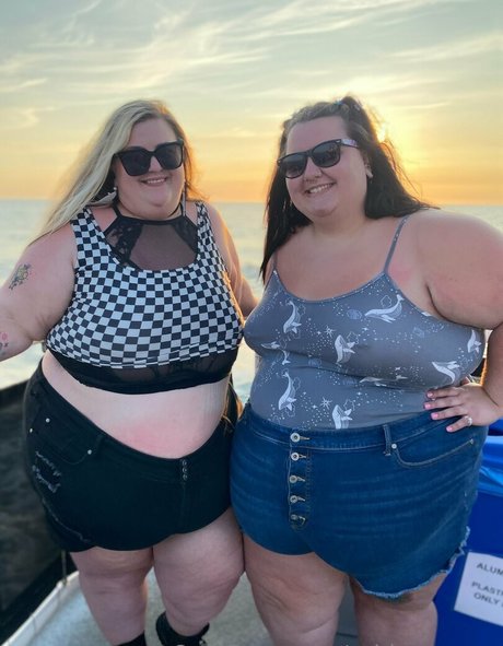 shemale sperma im mund onlyfans freie sex galerien