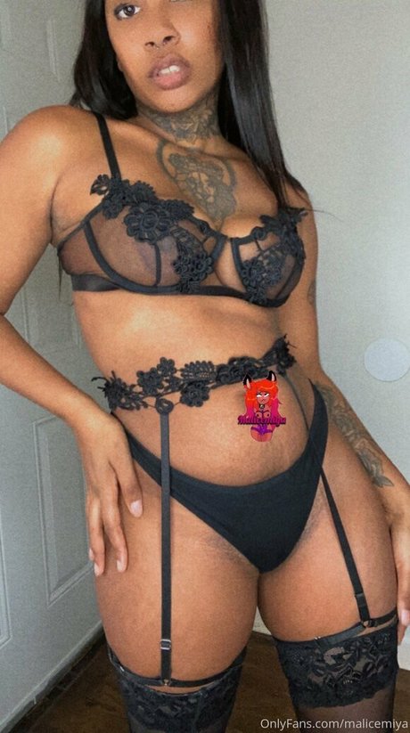 blonde lesbische onlyfans exklusive xxx fotos