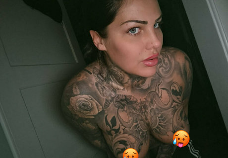 asmr nackt onlyfans exklusive schöne foto