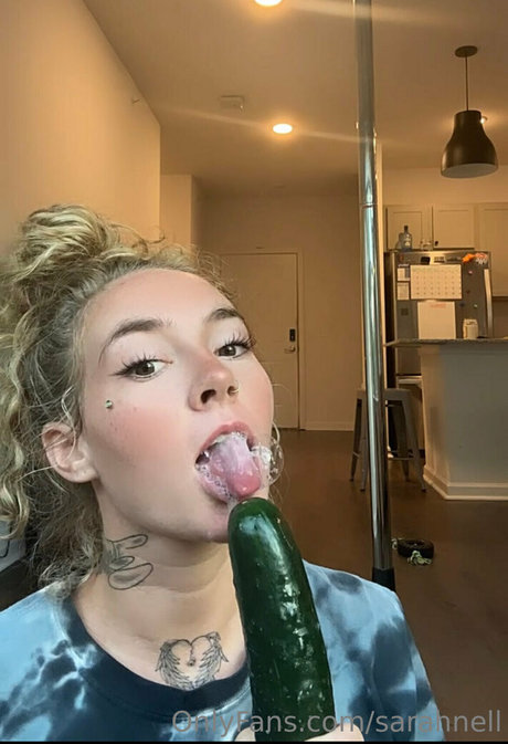 sarahnell schauspielerin nackte archiv