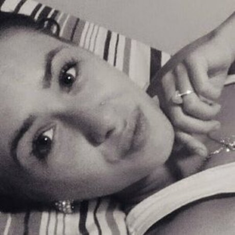 sportliche blonde onlyfans porno xxx bild