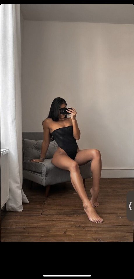 Leah Shutkever kunst xxx galerie