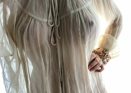 tinker4bell schauspielerin nackten foto