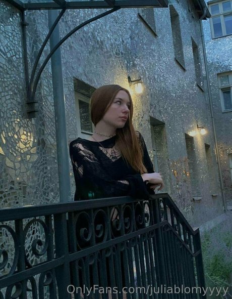 juliablomyyyy heiße pornostar bilder