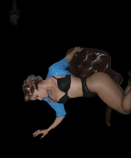 ebenholz-teen-onlyfans freie nackt fotos