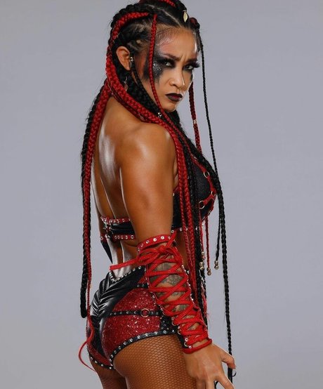 WWE Xia Li hübsche nackte bilder