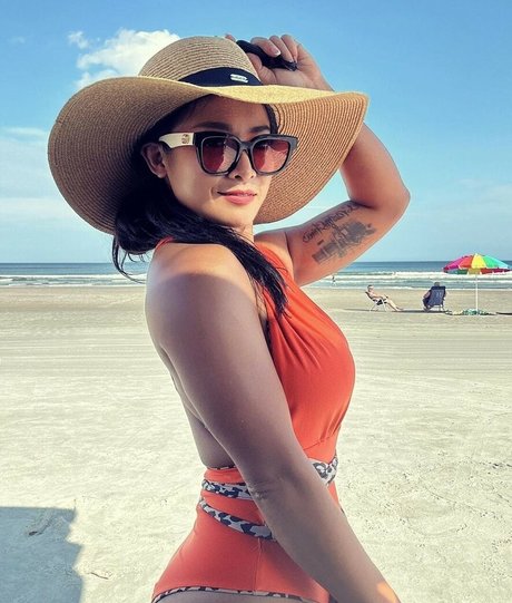 WWE Xia Li nackt sexy galerie