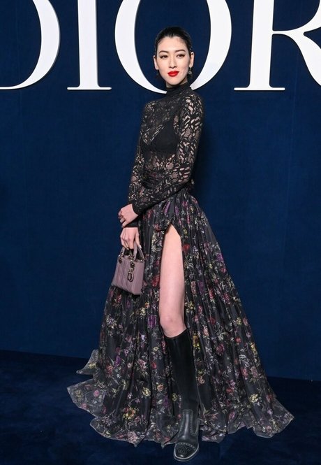 Ayaka Miyoshi hd top foto