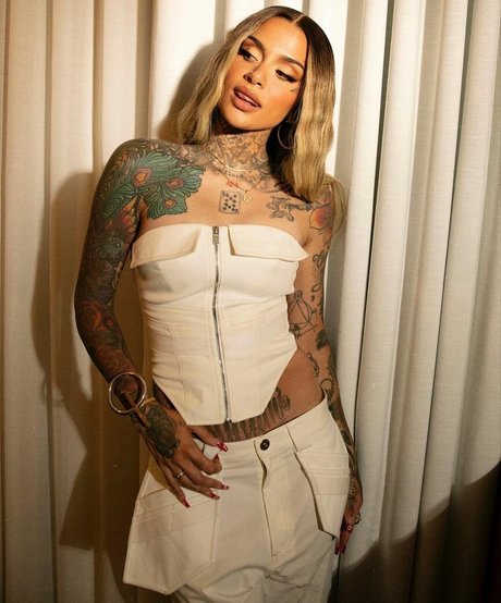 Kehlani erotische pornostar galerie