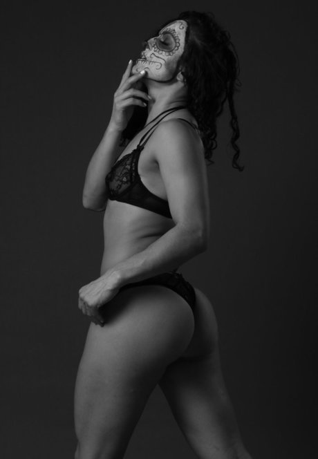 Thunder Rosa exklusive top foto