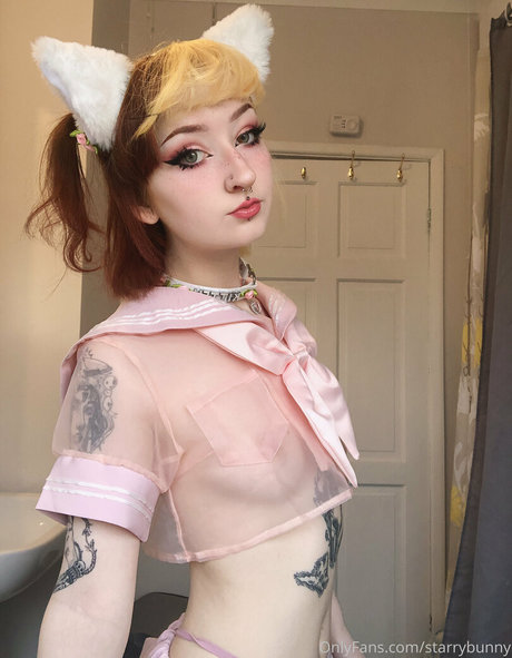 teen brille onlyfans erwachsene hd galerie