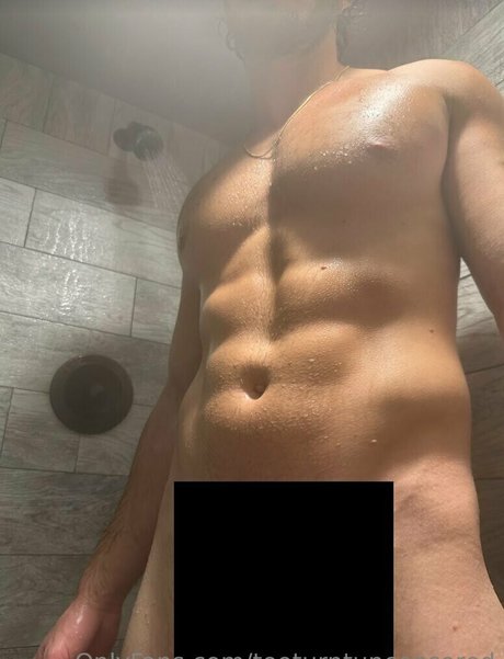 tooturntuncensored sexy hd bild