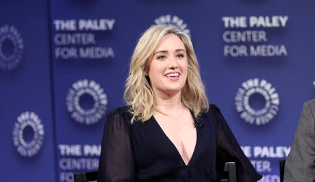 Ashley Johnson erotische kunst fotos