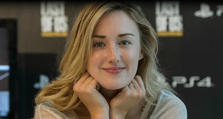 Ashley Johnson kostenlose schöne bilder