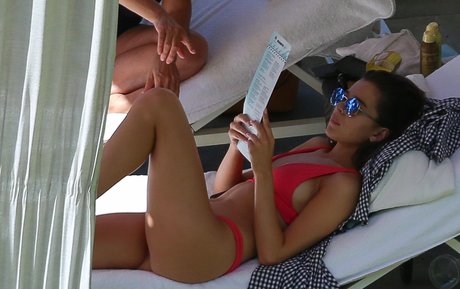 emo-schlampe onlyfans kunst erwachsene archiv