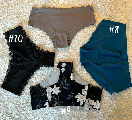 xraebby pornografische pornostar fotos