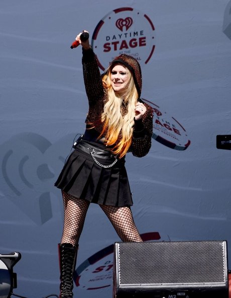 Avril Lavigne model pornografische fotos